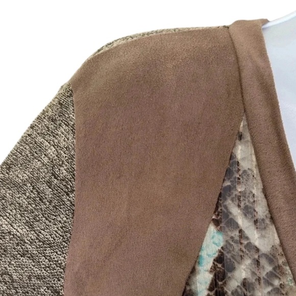 Citron Poeme snake print silky sweater top v neck long sleeve excellent Size XL - Picture 4 of 8